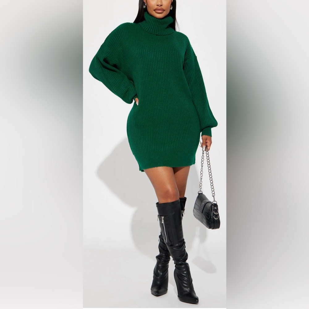Hunter Green Sweater Dress | Size Small | Very Warm & Cozy